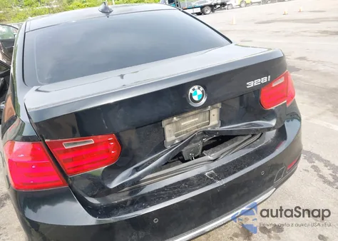 2015 BMW 328I z USA, uszkodzony, nr VIN WBA3A5G53FNS86430